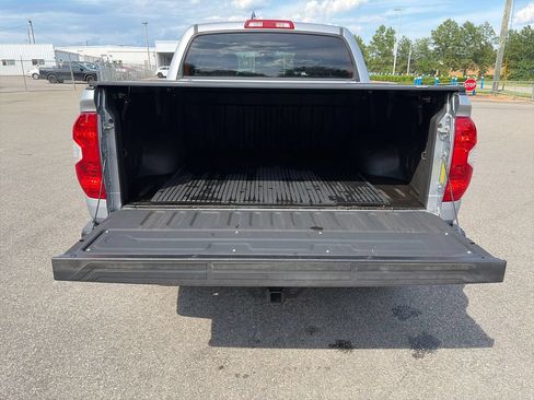 Used 2016 Toyota Tundra SR5 w/ SR5 Upgrade Package RWD image 24