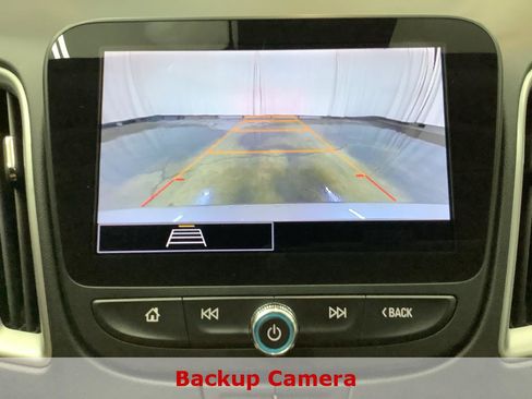 Used 2023 Chevrolet Malibu LT FWD image 17