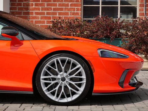 Used 2025 McLaren GTS RWD image 7