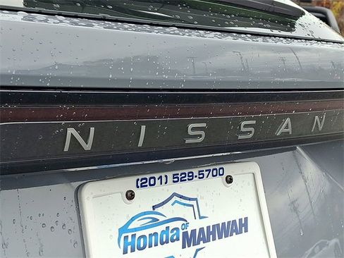 Used 2024 Nissan Ariya AWD image 29