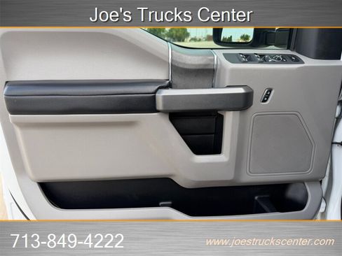 Used 2017 Ford F250 XLT w/ XLT Premium Package AWD/4WD image 19