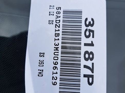 Used 2021 Lexus ES 350 w/ Premium Package FWD image 5