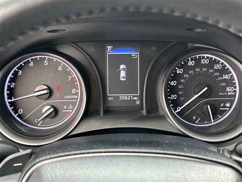Certified 2023 Toyota Camry SE image 18