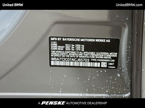 Used 2022 BMW 740i w/ M Sport Package RWD image 15