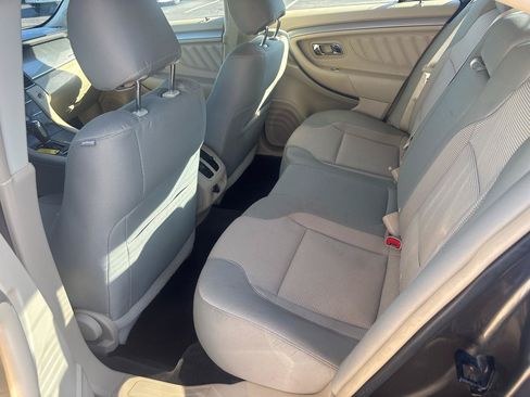 Used 2015 Ford Taurus SEL w/ Equipment Group 201A AWD/4WD image 23