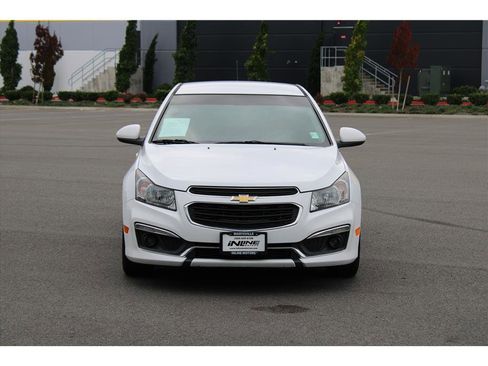 Used 2016 Chevrolet Cruze LT w/ RS Package image 5