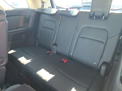 Used 2023 Nissan Pathfinder SL w/ SL Premium Package AWD/4WD image 5