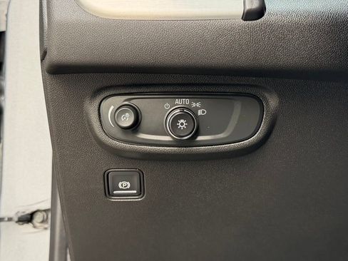 Used 2020 GMC Terrain SLE w/ Driver Convenience Package FWD image 42