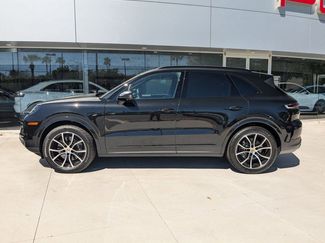 Certified 2025 Porsche Cayenne video 2