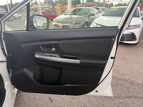 Used 2016 Subaru Impreza 2.0i Premium AWD/4WD image 17