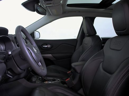 Used 2022 Jeep Cherokee Limited w/ Elite Package image 22