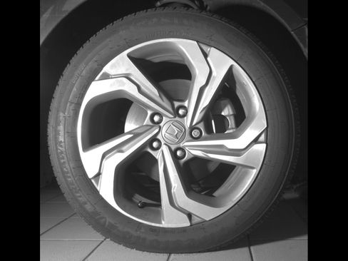 Used 2019 Honda Accord EX-L image 9