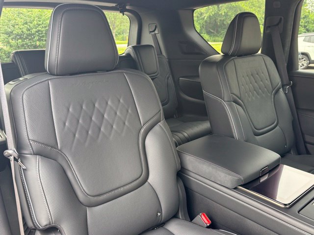 New 2027 INFINITI QX80 Autograph w/ Premium Cargo Package AWD/4WD image 29