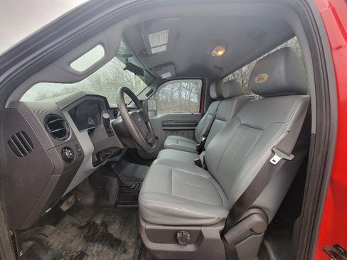 Used 2014 Ford F250 XL w/ XL Value Package image 11