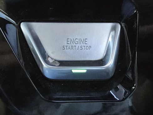 Used 2024 GMC Sierra 3500 AT4 w/ AT4 Premium Plus Package image 16