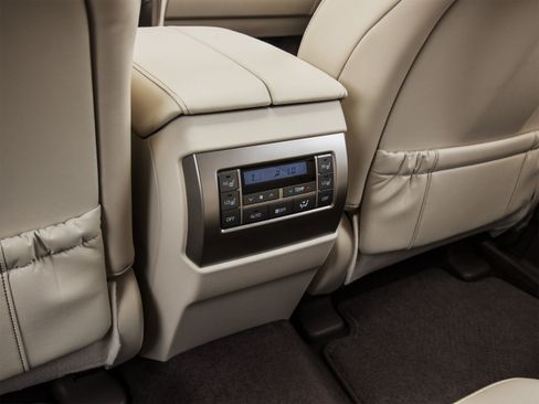 Used 2014 Lexus GX 460 AWD/4WD image 27