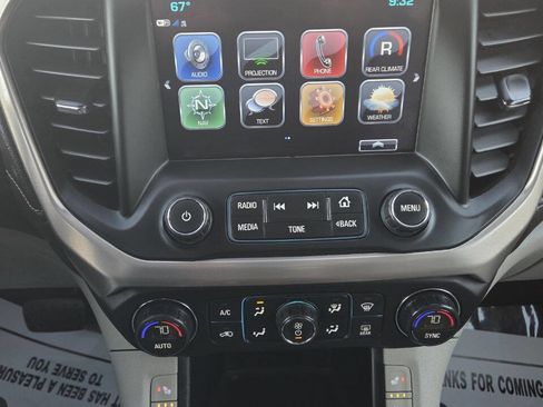 Used 2017 GMC Acadia Denali w/ Technology Package image 31