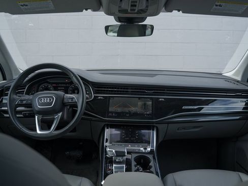 Used 2022 Audi Q7 3.0T Premium Plus w/ Premium Plus Package image 22