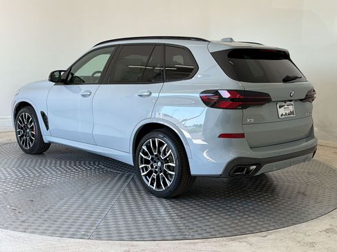 New 2026 BMW X5 M60i w/ Executive Package AWD/4WD image 3