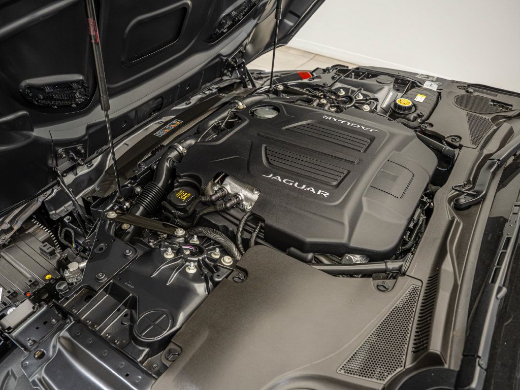 Used 2024 Jaguar F-TYPE R AWD/4WD image 47