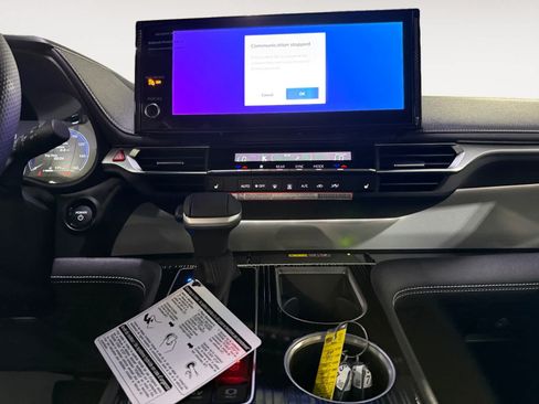 New 2026 Toyota Sienna XSE FWD image 14
