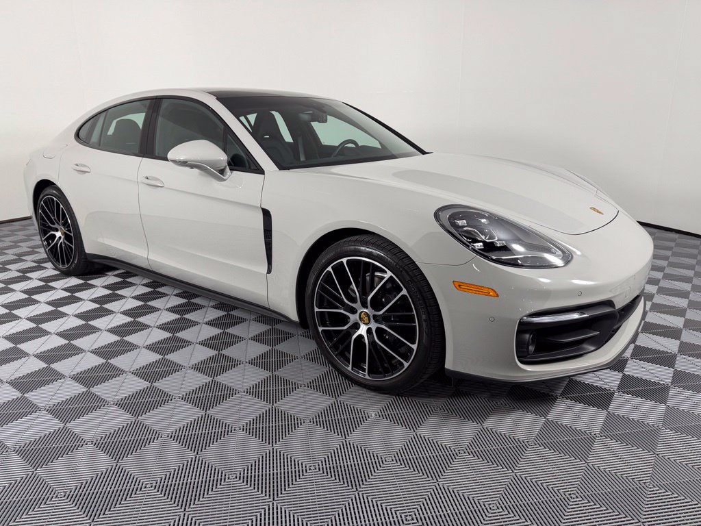 Certified 2023 Porsche Panamera RWD image 13