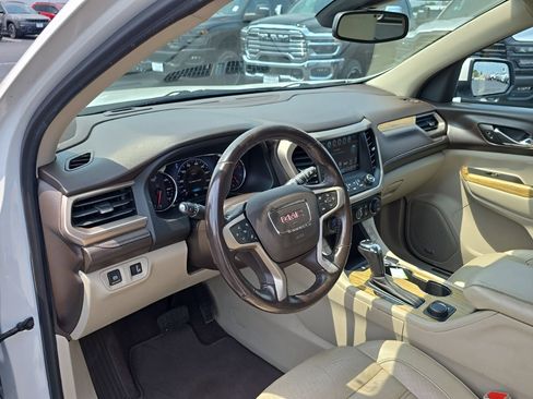 Used 2018 GMC Acadia Denali w/ Technology Package AWD/4WD image 13