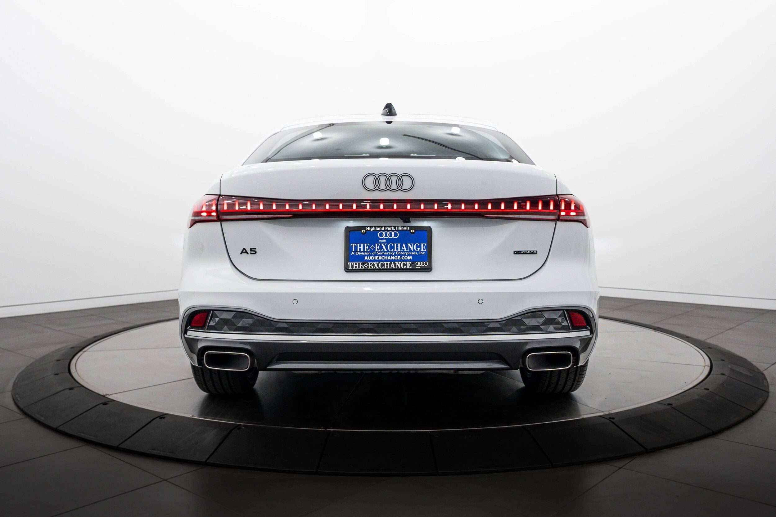 Used 2025 Audi A5 2.0T Premium Plus AWD/4WD image 22