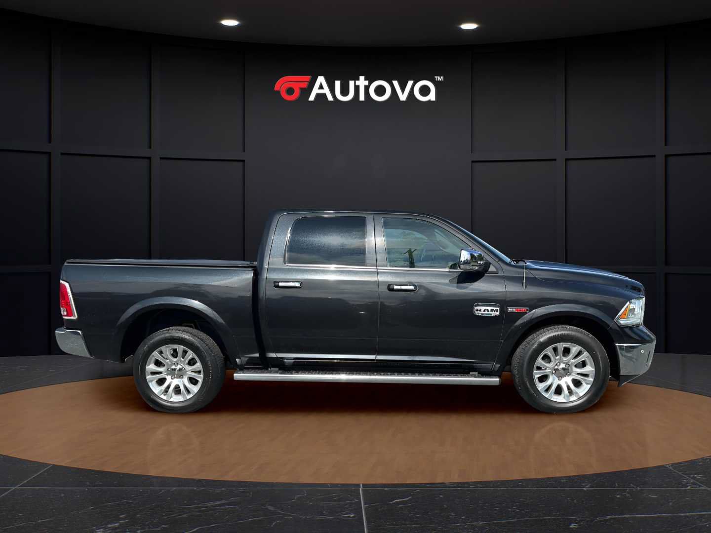 Used 2018 RAM 1500 Laramie Longhorn w/ Cold Weather Group AWD/4WD image 6
