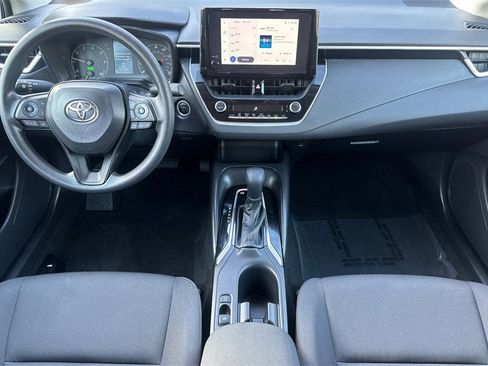 Certified 2023 Toyota Corolla LE image 12