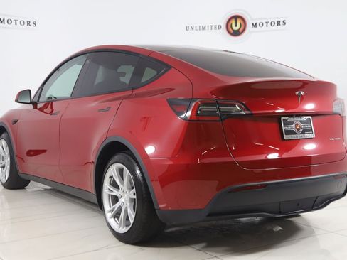 Used 2021 Tesla Model Y Long Range AWD/4WD image 4
