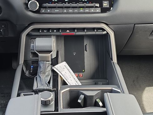 New 2026 Toyota Tundra Limited AWD/4WD image 23