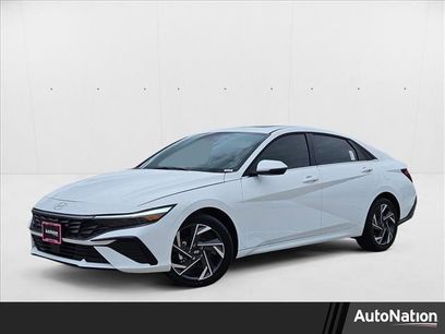 New 2025 Hyundai Elantra Limited