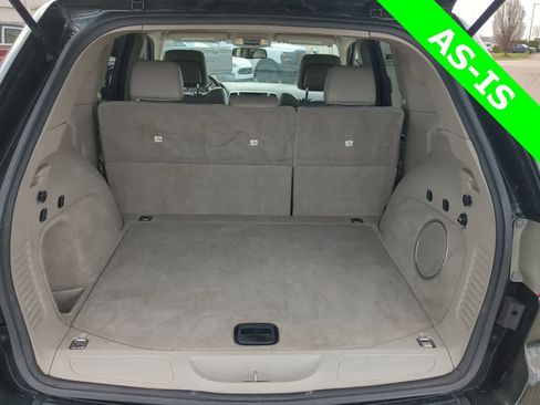 Used 2011 Jeep Grand Cherokee Laredo image 30