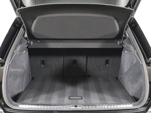 Used 2023 Audi Q3 2.0T Premium Plus w/ Premium Plus Package image 20