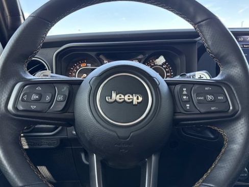 Used 2024 Jeep Wrangler Unlimited Rubicon 392 AWD/4WD image 20