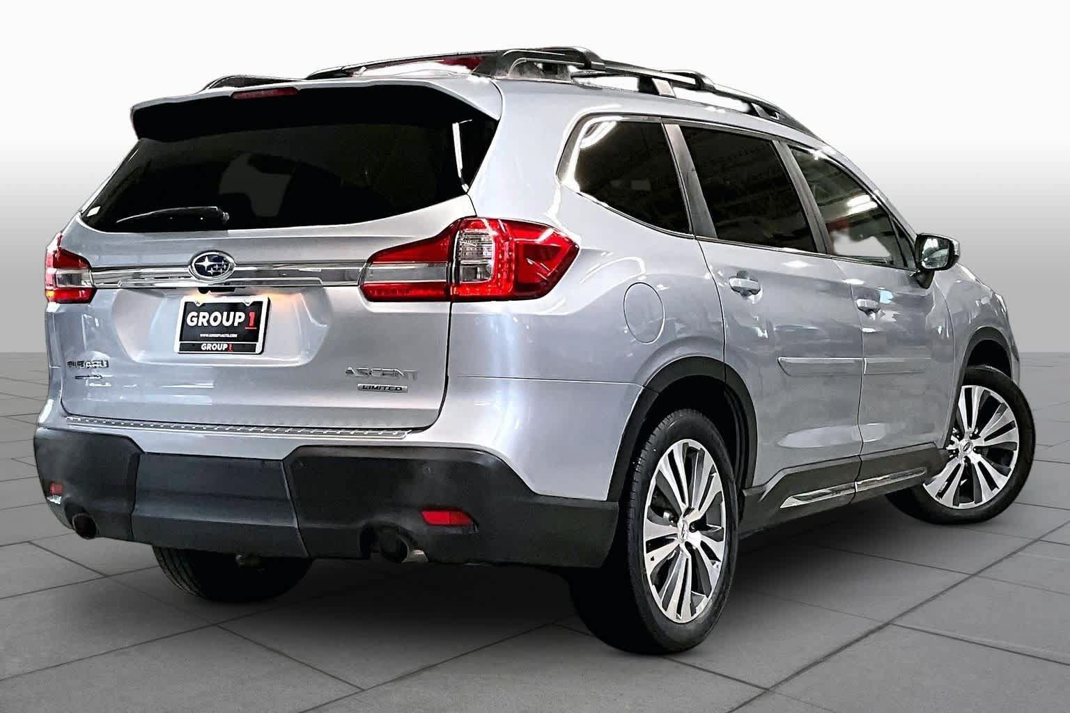 Used 2019 Subaru Ascent Limited w/ Popular Package #3 AWD/4WD image 12