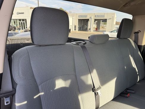 Used 2019 RAM 2500 Big Horn image 39