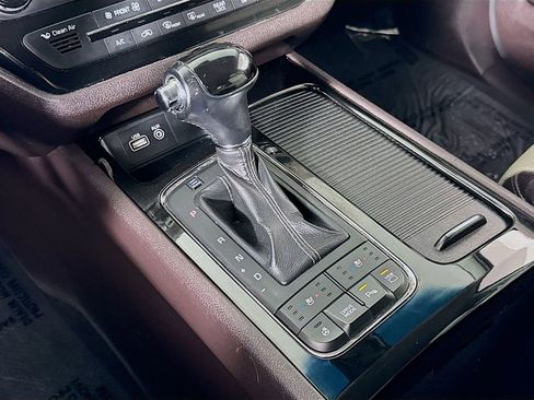 Used 2016 Kia Sedona SX Limited w/ Option Group 030 image 16