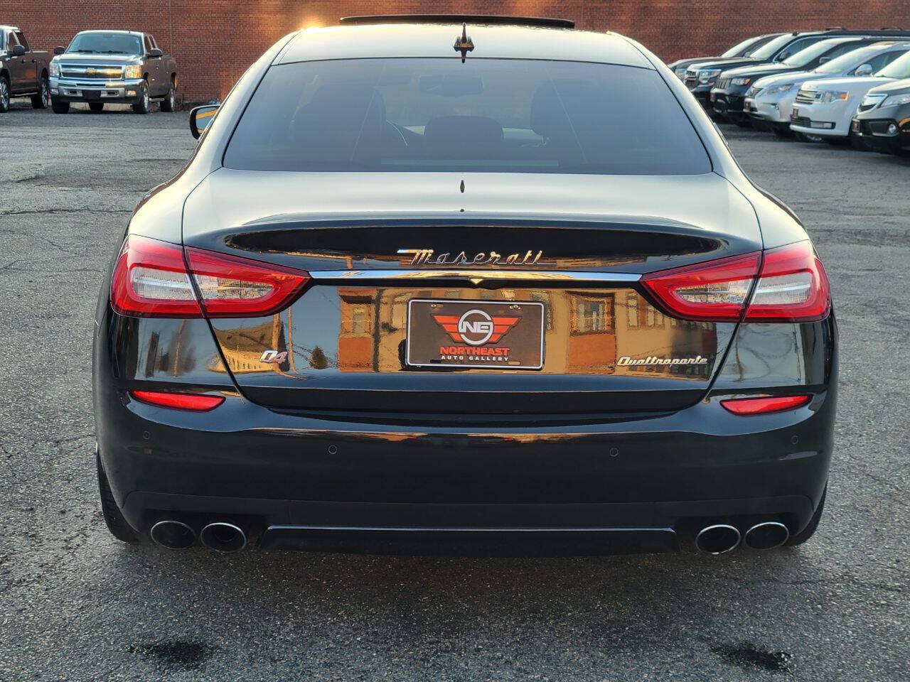 Used 2015 Maserati Quattroporte S Q4 AWD/4WD image 7