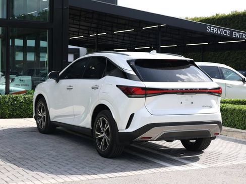 Used 2025 Lexus RX 350h w/ Accessory Package (Z1) AWD/4WD image 5