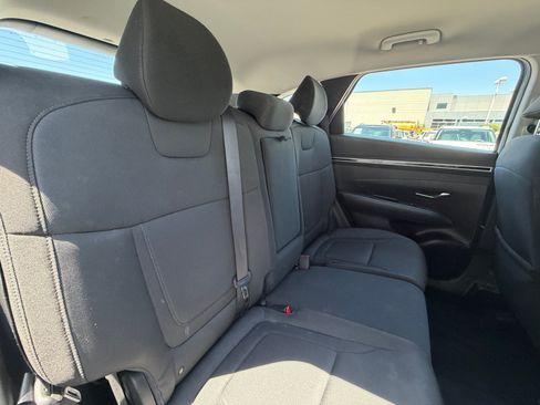 Used 2022 Hyundai Tucson SE FWD image 18