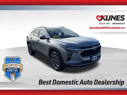 Used 2025 Chevrolet Trax LT