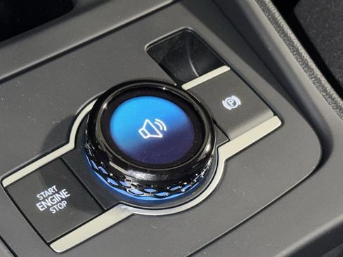 New 2025 Volkswagen Tiguan S image 23