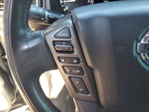 Used 2020 Nissan Titan Platinum Reserve w/ Moonroof Package AWD/4WD image 15