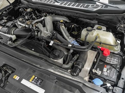 Used 2023 Ford F450 Lariat w/ Chrome Package AWD/4WD image 57