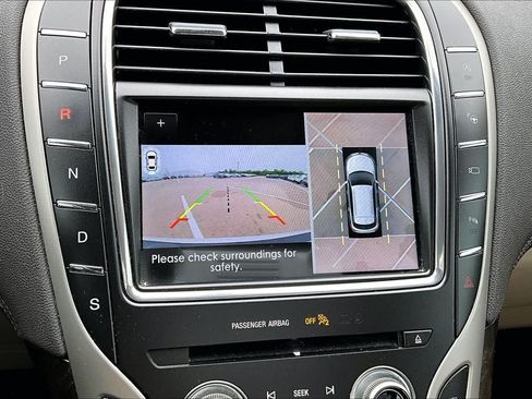 Used 2019 Lincoln Nautilus Reserve FWD image 27