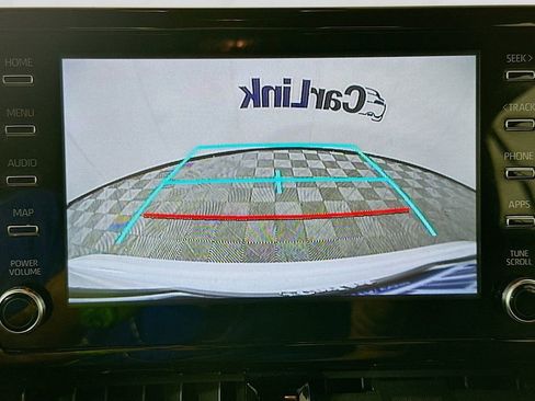 Used 2020 Toyota Corolla SE image 15