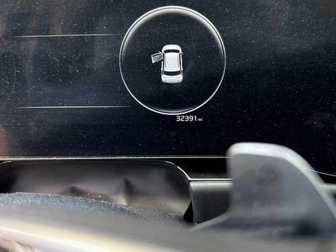Certified 2023 Kia Niro Wave FWD image 10