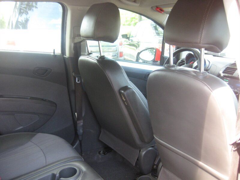 Used 2014 Chevrolet Spark LT FWD image 9